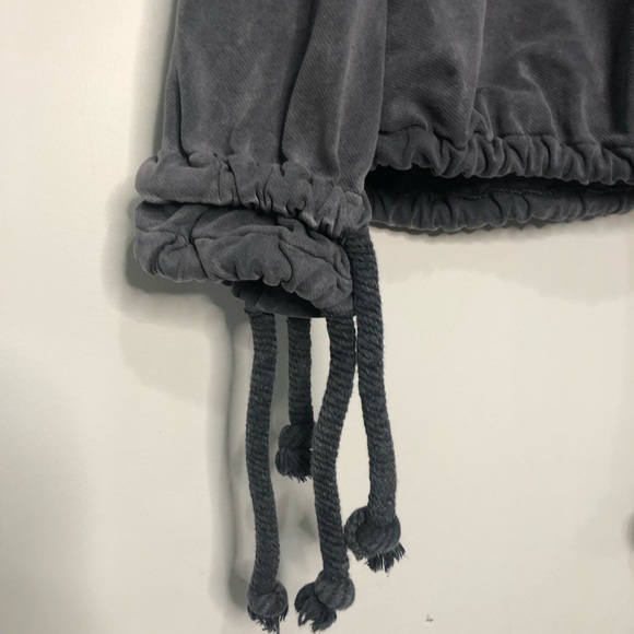 Zara acid wash rope draw string hem - Picture 3 of 8